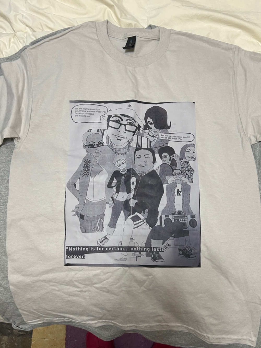 Graphic T-Shirt with 90s mix media print
